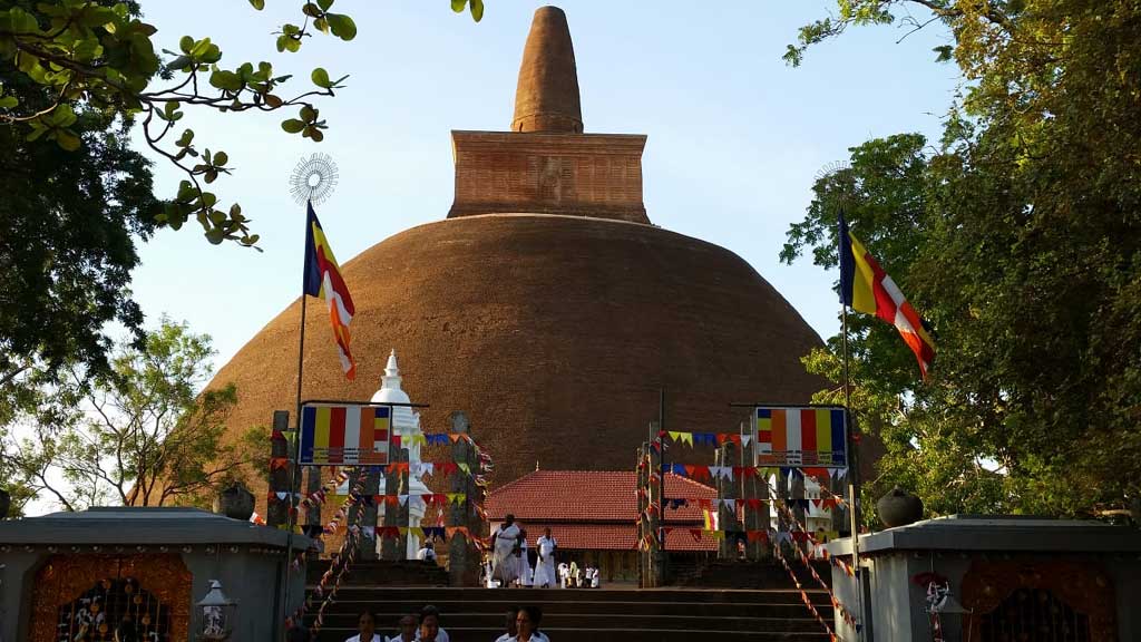 Jethawanaramaya by HasFre Tours